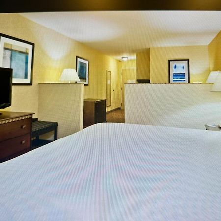 Holiday Inn Express And Suites Allentown West By Ihg Eksteriør billede